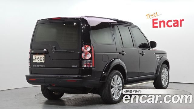 Land Rover Discovery 2016 — photo 2