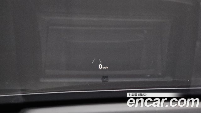 Genesis G90 2019 — photo 20