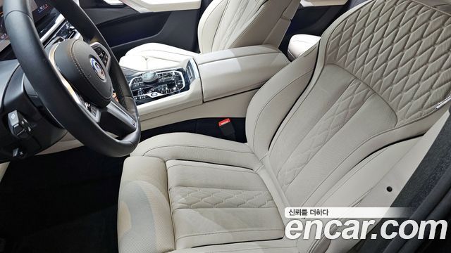 BMW X6 2025 — photo 29