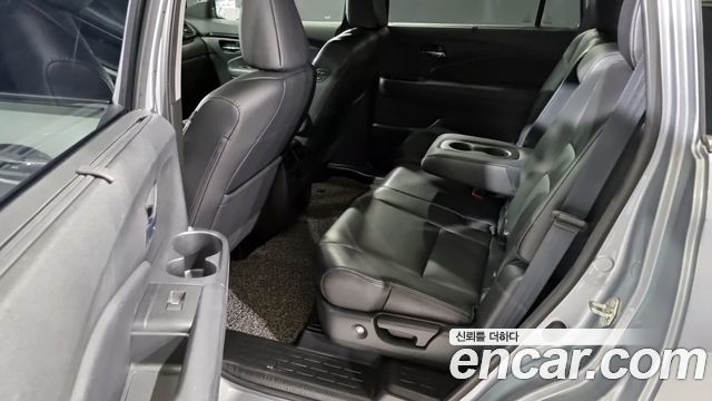 Honda Pilot 2017 — photo 8