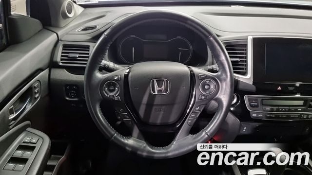 Honda Pilot 2017 — photo 9
