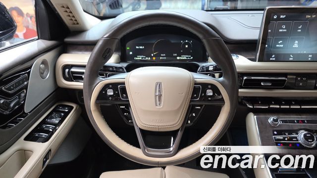 Lincoln Aviator 2020 — photo 13