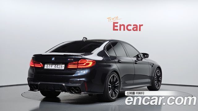 BMW M5 2019 — photo 2