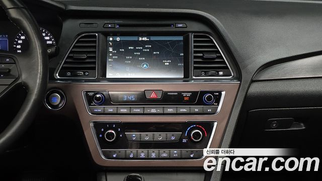Hyundai Sonata 2017 — photo 20