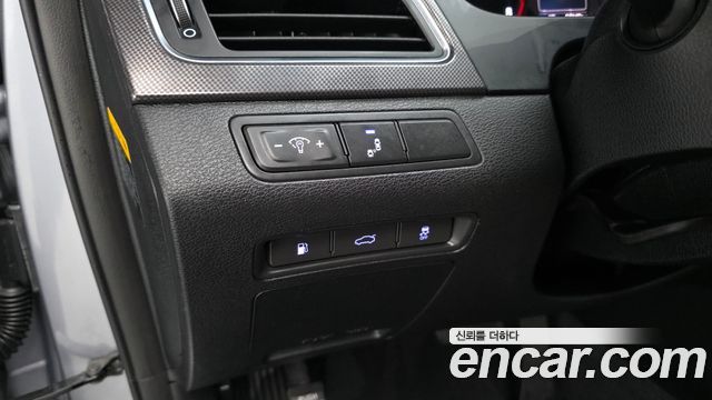 Hyundai Sonata 2017 — photo 22