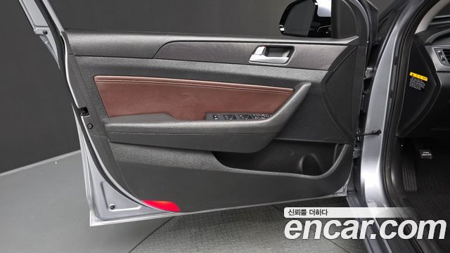 Hyundai Sonata 2017 — photo 14