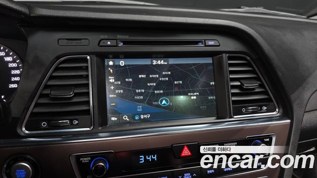 Hyundai Sonata 2017 — photo 16