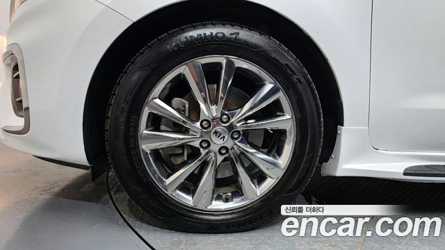 Kia Canival 2020 — photo 5