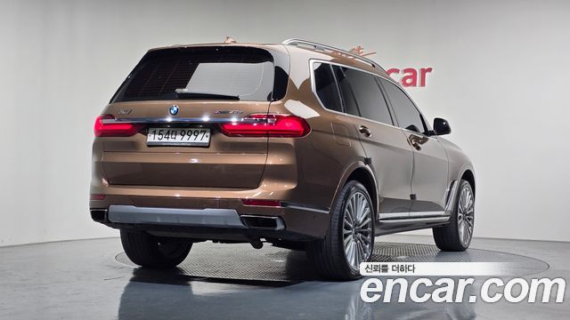 BMW X7 2020 — photo 2
