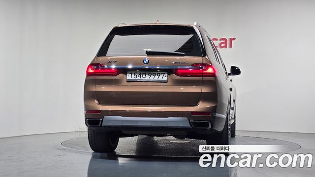 BMW X7 2020 — photo 4