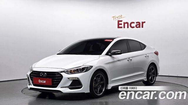 Hyundai AVANTE 2018 — photo 31
