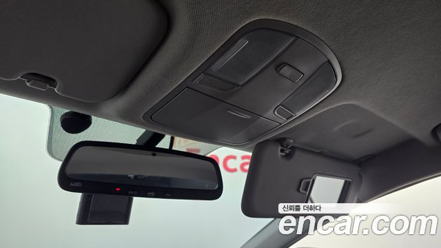Hyundai AVANTE 2018 — photo 26