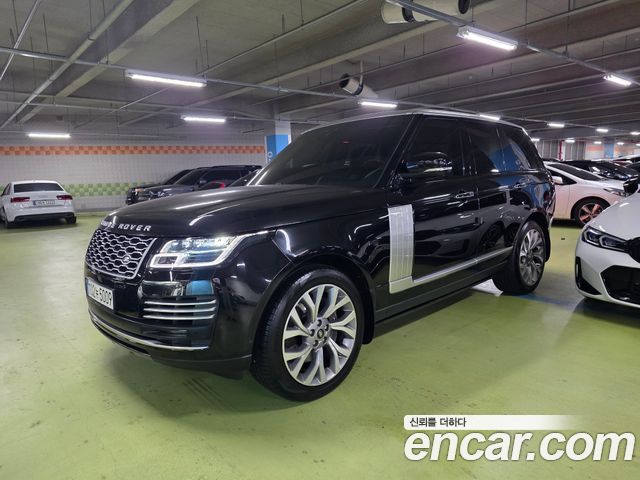 Land Rover Range Rover 2020 — photo 1