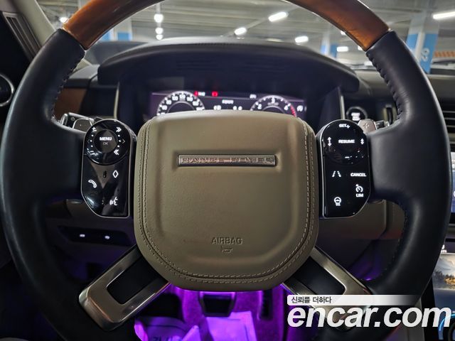 Land Rover Range Rover 2020 — photo 3