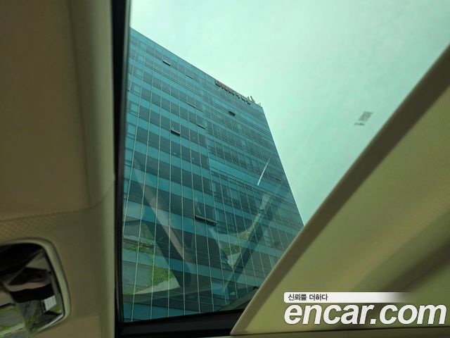 Land Rover Range Rover 2020 — photo 15