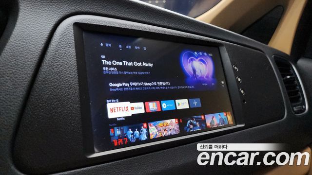 Kia Canival 2015 — photo 25