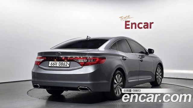 Hyundai Grandeur 2016 — photo 2