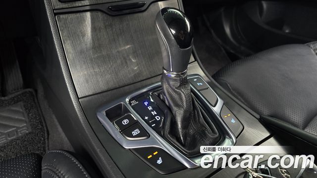 Hyundai Grandeur 2016 — photo 9