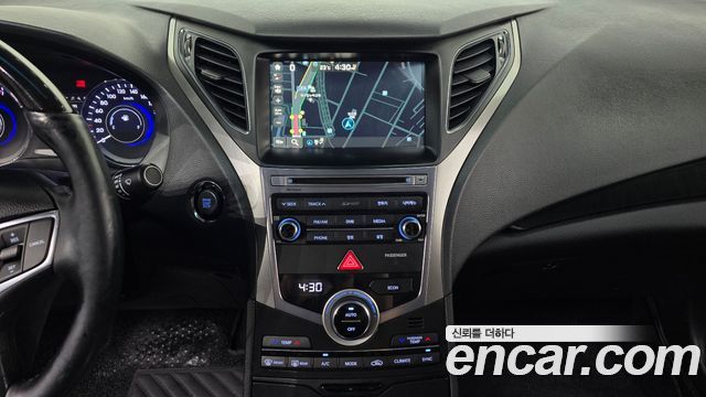 Hyundai Grandeur 2016 — photo 15