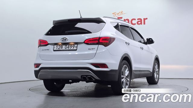 Hyundai Santafe 2016 — photo 2