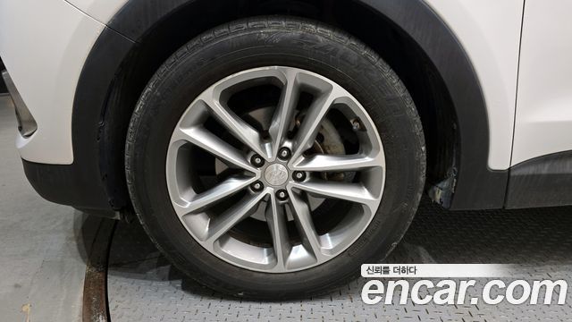 Hyundai Santafe 2016 — photo 5