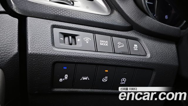 Hyundai Santafe 2016 — photo 24