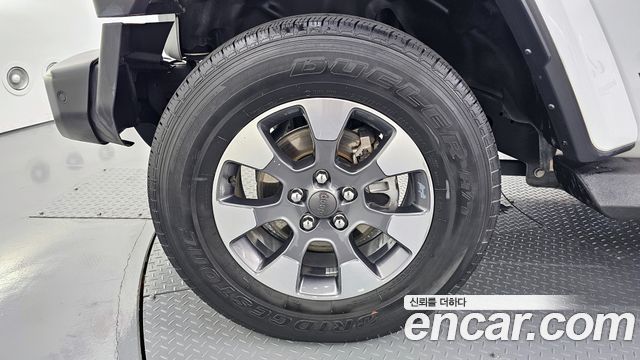 Jeep Wrangler 2022 — photo 5