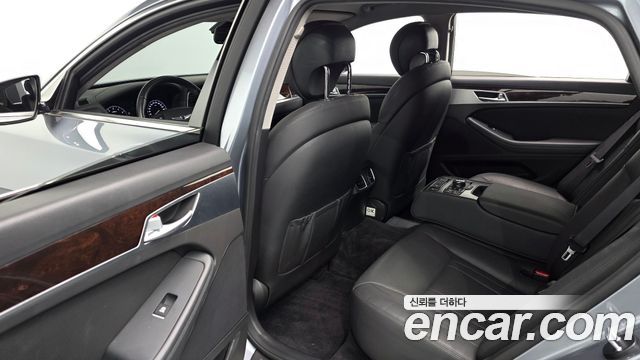 Hyundai Genesis 2016 — photo 11