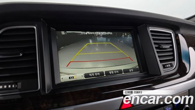 Hyundai Genesis 2016 — photo 15