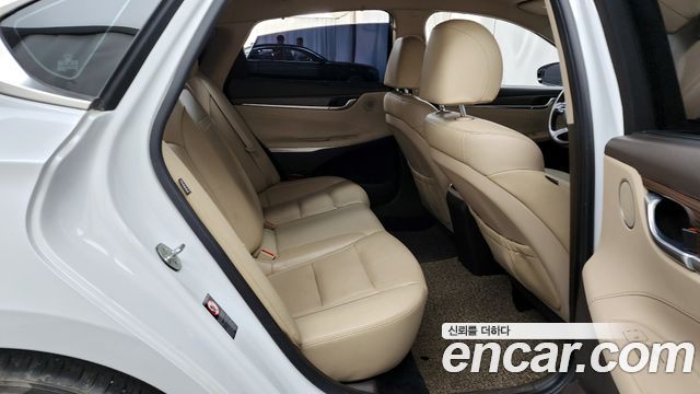 Hyundai Grandeur 2017 — photo 18