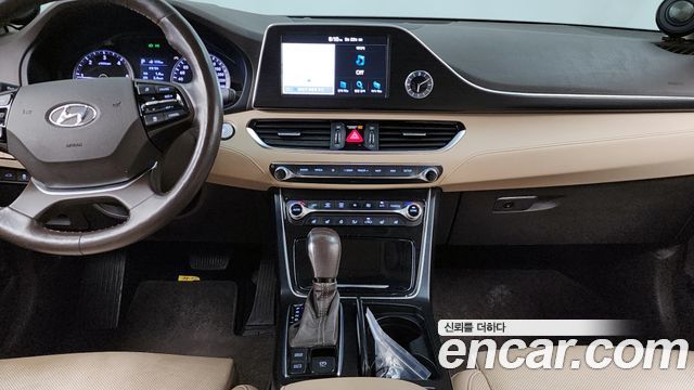 Hyundai Grandeur 2017 — photo 20