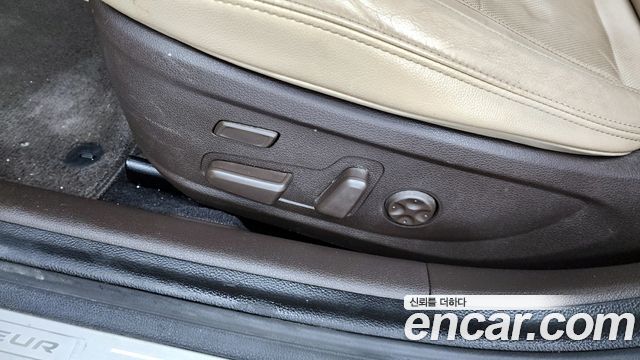 Hyundai Grandeur 2017 — photo 31