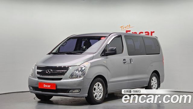 Hyundai Starex 2015 — photo 1