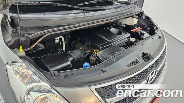 Hyundai Starex 2015 — photo 6