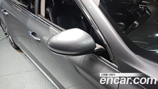 Renault Korea SM6 2016 — photo 12