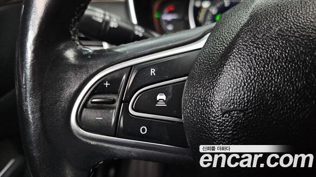 Renault Korea SM6 2016 — photo 16