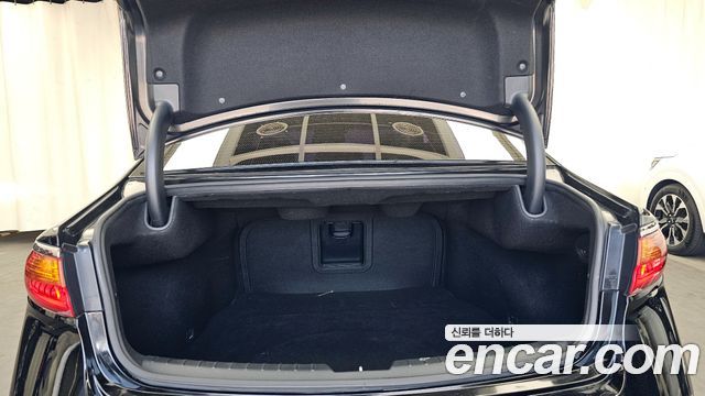 Kia K7 2016 — photo 20