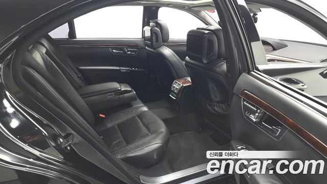 Mercedes-Benz S-Class 2013 — photo 11