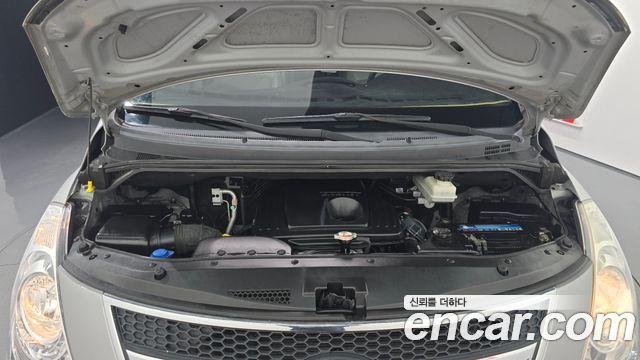Hyundai Starex 2014 — photo 6