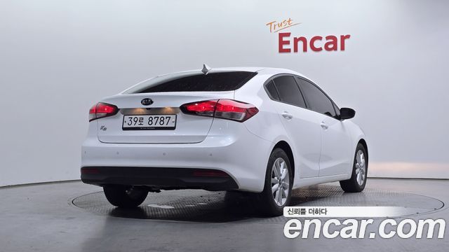 Kia K3 2017 — photo 2