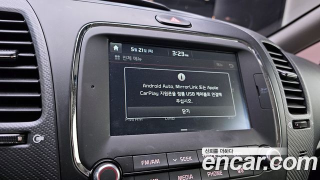 Kia K3 2017 — photo 22