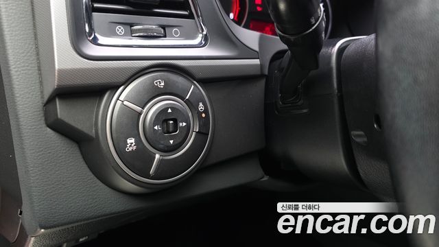 KG Mobility KORANDO 2017 — photo 22