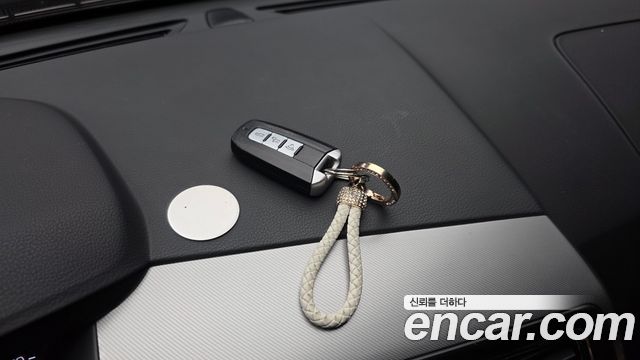 KG Mobility KORANDO 2017 — photo 30