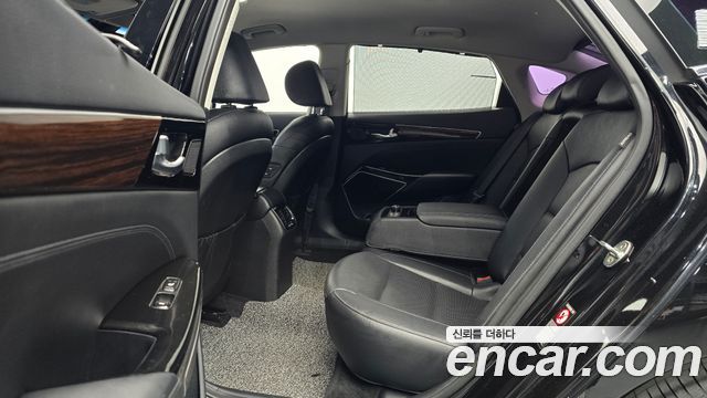 Kia K7 2018 — photo 12
