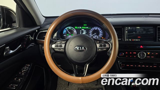 Kia K7 2018 — photo 13