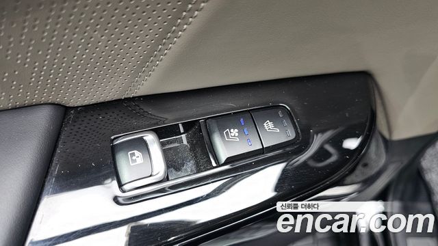 Kia Mohave 2022 — photo 22