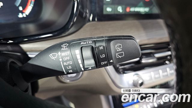Kia Mohave 2022 — photo 25