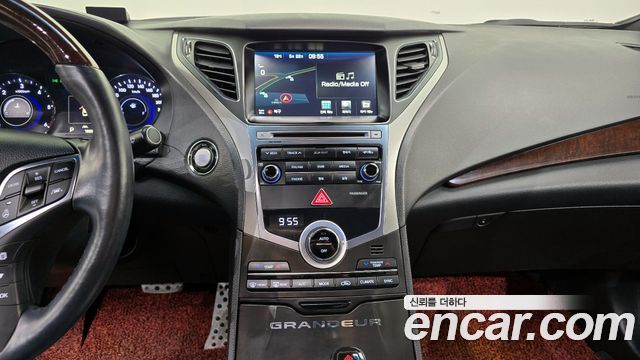 Hyundai Grandeur 2016 — photo 14