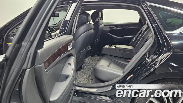 Hyundai Genesis 2016 — photo 16
