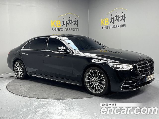 Mercedes-Benz S-Class 2021 — photo 1